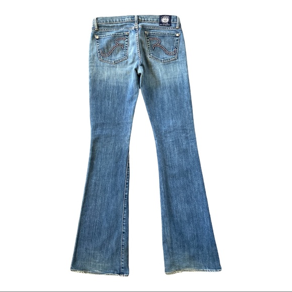Sexy Rock & Republic low rise bootcut jeans. - Picture 3 of 5